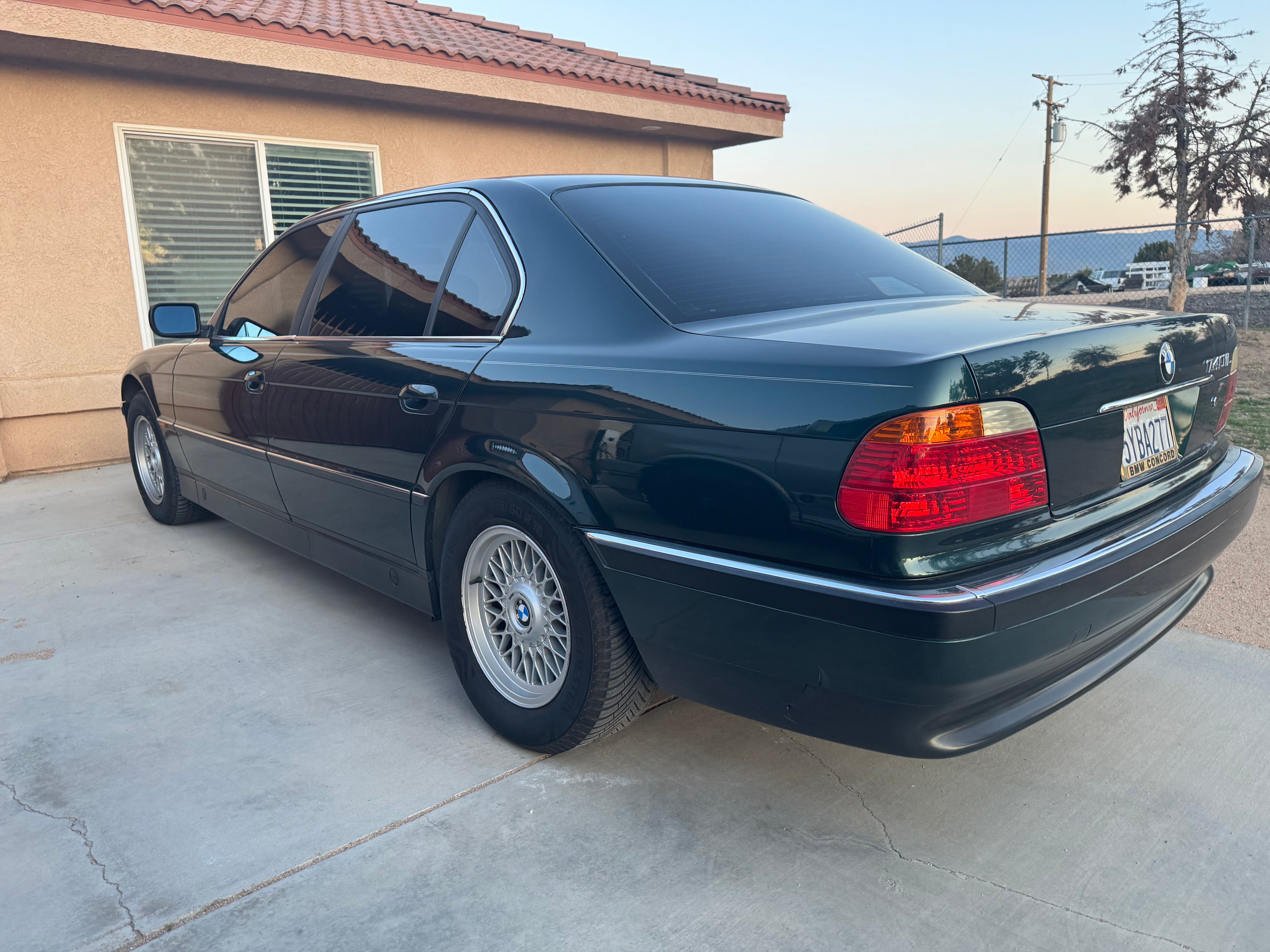 Used 1997 BMW 740iL RWD image 9