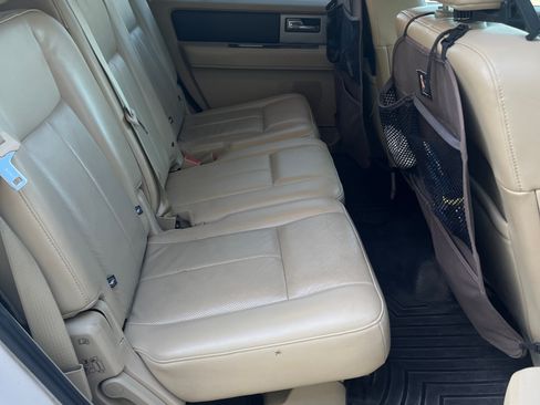 Used 2017 Ford Expedition XLT w/ Equipment Group 202A image 6