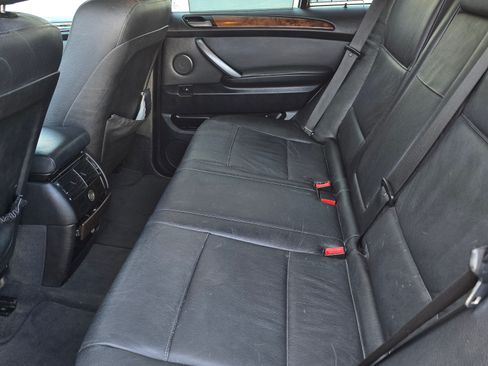 Used 2004 BMW X5 3.0i image 14