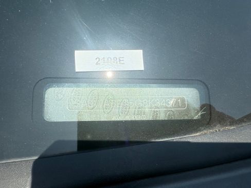 Used 2016 Jaguar F-TYPE Convertible image 27