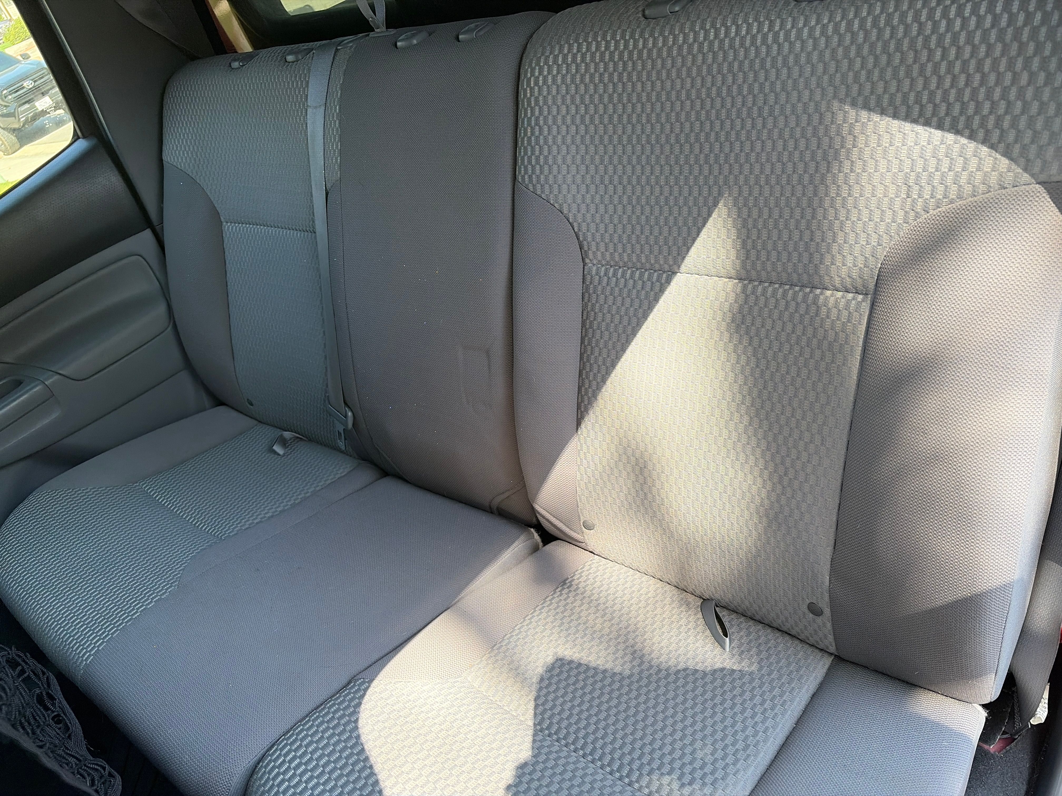 Used 2012 Toyota Tacoma PreRunner w/ SR5 Pkg RWD image 12