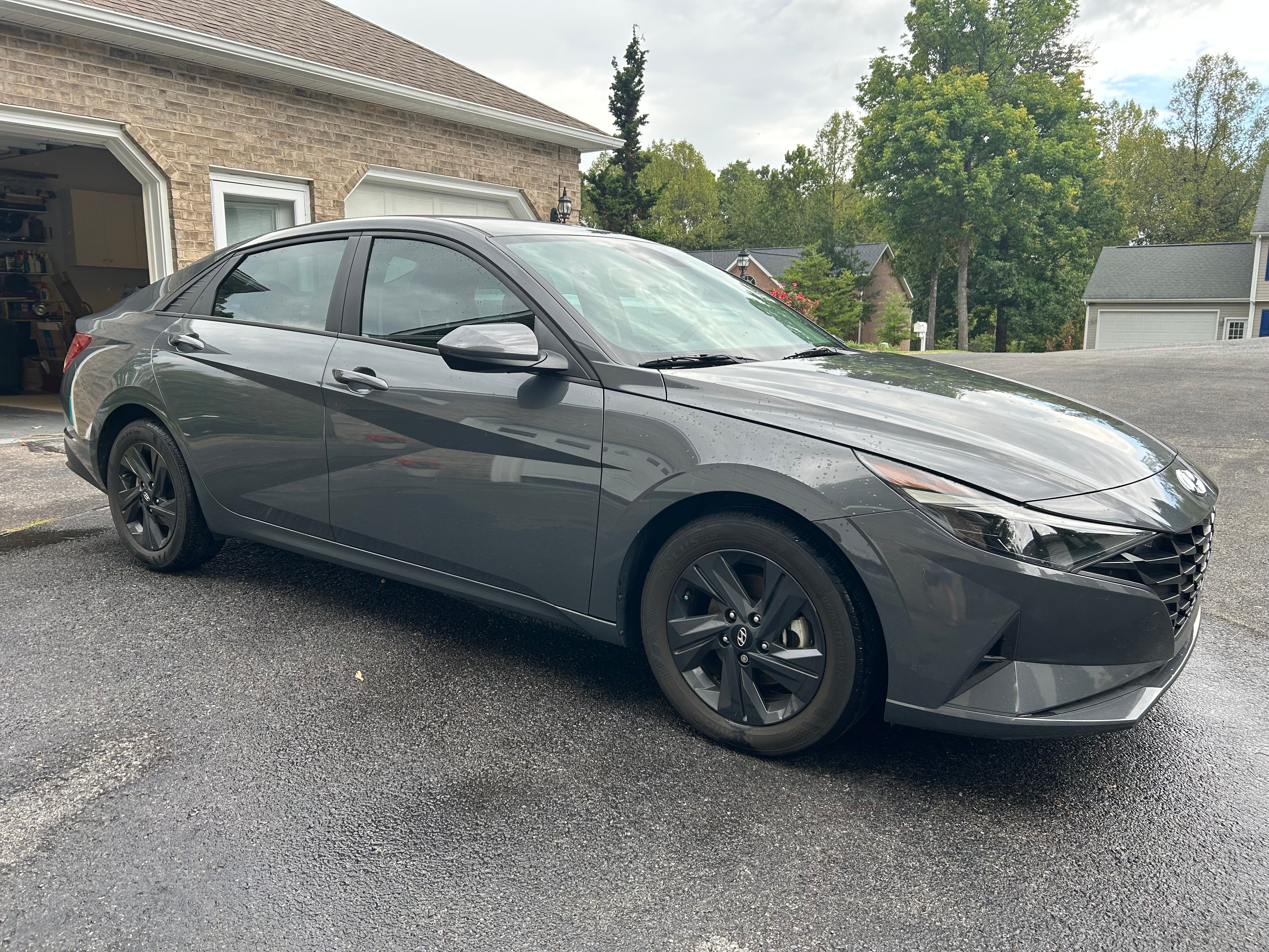 Used 2023 Hyundai Elantra SEL FWD image 11