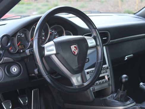Used 2007 Porsche 911 Carrera image 18