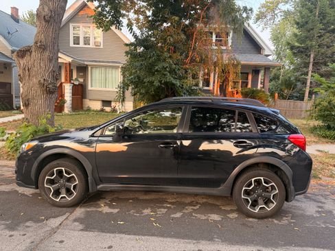 Used 2014 Subaru Crosstrek 2.0i Premium w/ Popular Package #2 AWD/4WD image 5