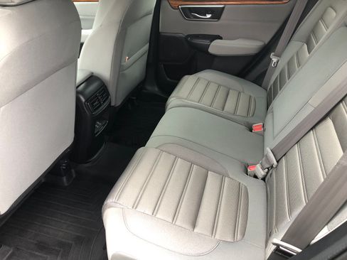 Used 2018 Honda CR-V EX image 9