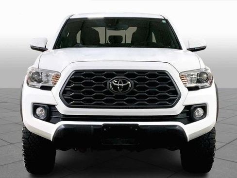 Used 2020 Toyota Tacoma TRD Off-Road w/ Technology Package image 1