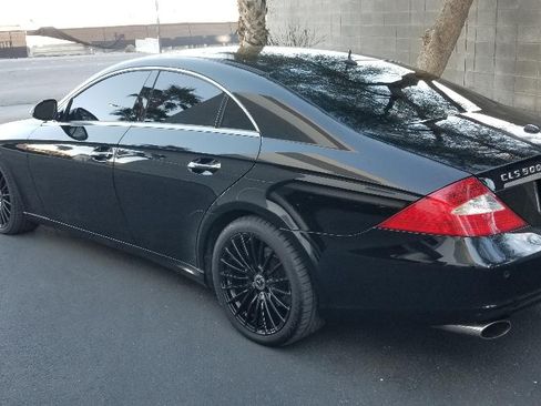 Used 2006 Mercedes-Benz CLS 500 image 6