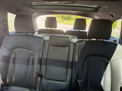 Used 2015 Audi Q7 3.0T S line Prestige w/ 21" S Line Plus Package image 14