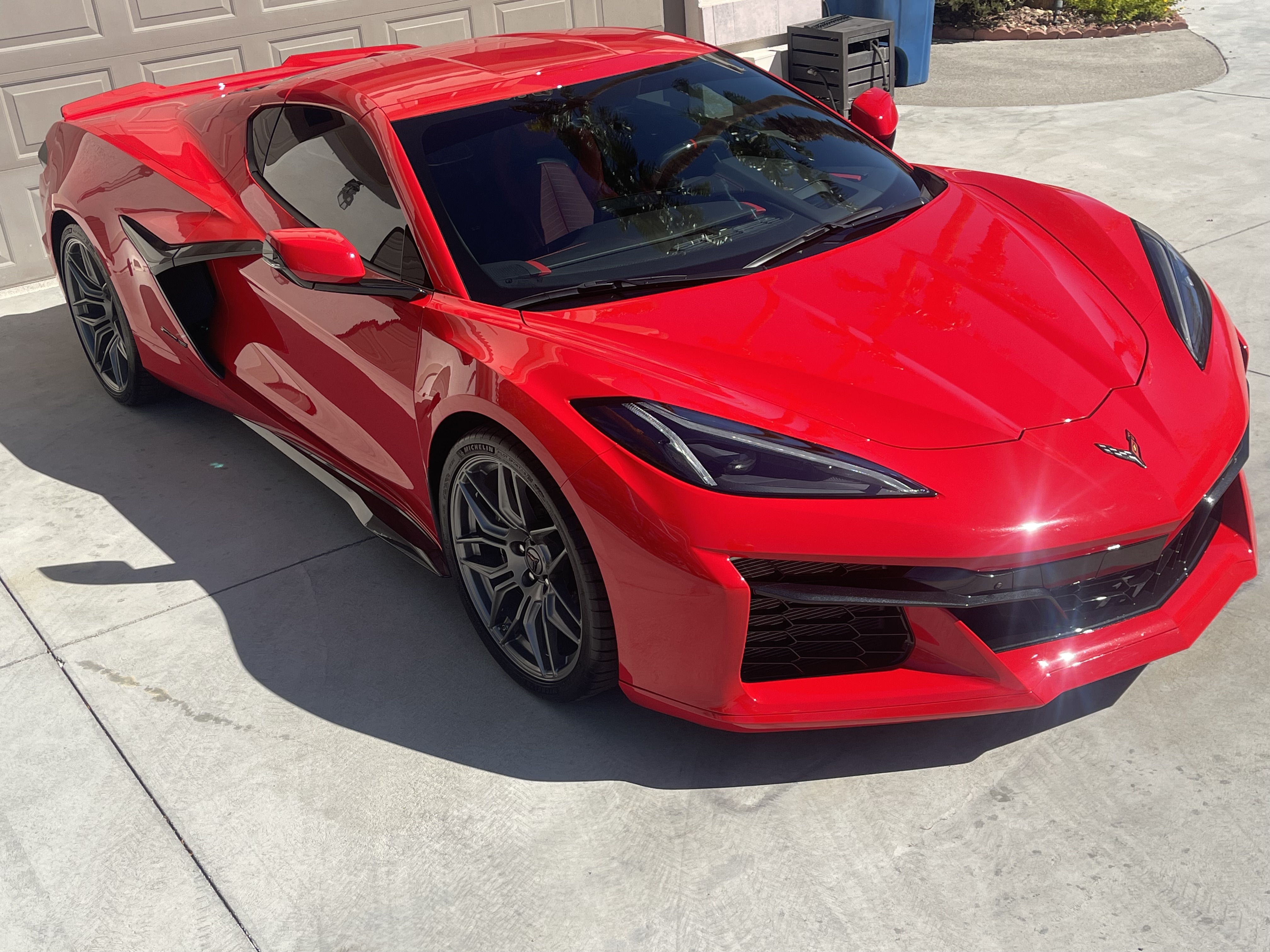 Used 2023 Chevrolet Corvette Z06 RWD image 5