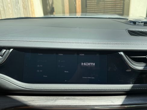 Used 2023 Jeep Grand Cherokee L Overland image 19