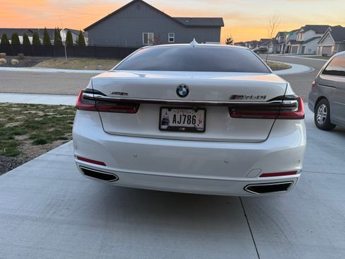 Used 2020 BMW 750i xDrive 750i xDrive Sedan 4D w/ Executive Package image 6