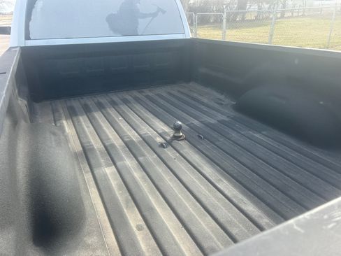 Used 2011 RAM 2500 Laramie w/ Cold Weather Group image 15