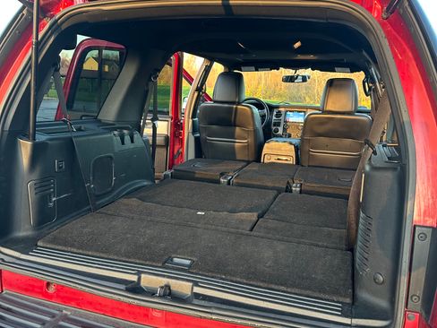 Used 2017 Ford Expedition XLT w/ Equipment Group 202A image 15