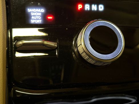 Used 2021 Jeep Grand Cherokee L Limited image 11