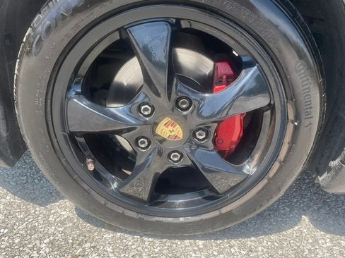 Used 2002 Porsche Boxster RWD image 9