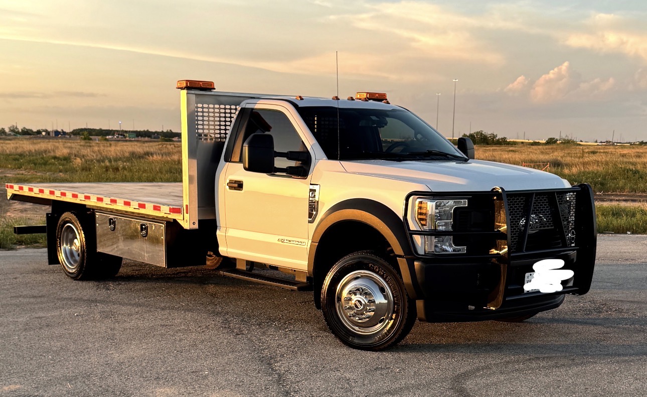Used 2019 Ford F550 4x4 Regular Cab Super Duty image 5