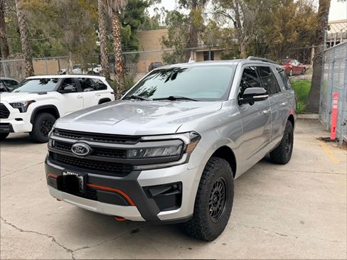 Used 2023 Ford Expedition Timberline image 4