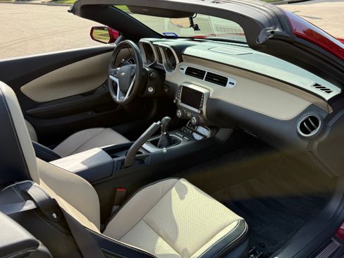 Used 2013 Chevrolet Camaro SS w/ RS Package image 16