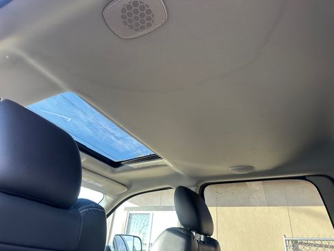 Used 2016 RAM 1500 Laramie w/ Convenience Group image 15