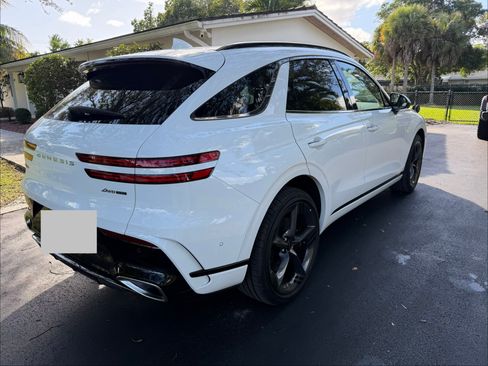 Used 2026 Genesis GV70 3.5T Sport Prestige image 8