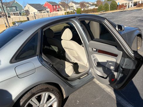 Used 2010 Audi A4 2.0T Premium image 19