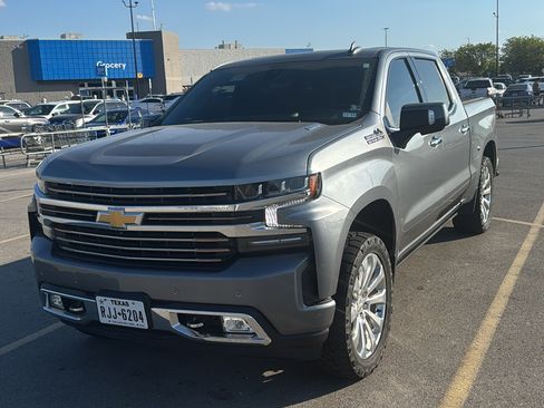 Used 2021 Chevrolet Silverado 1500 High Country w/ Technology Package image 1