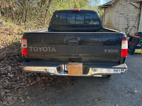 Used 1997 Toyota T100 DX image 2