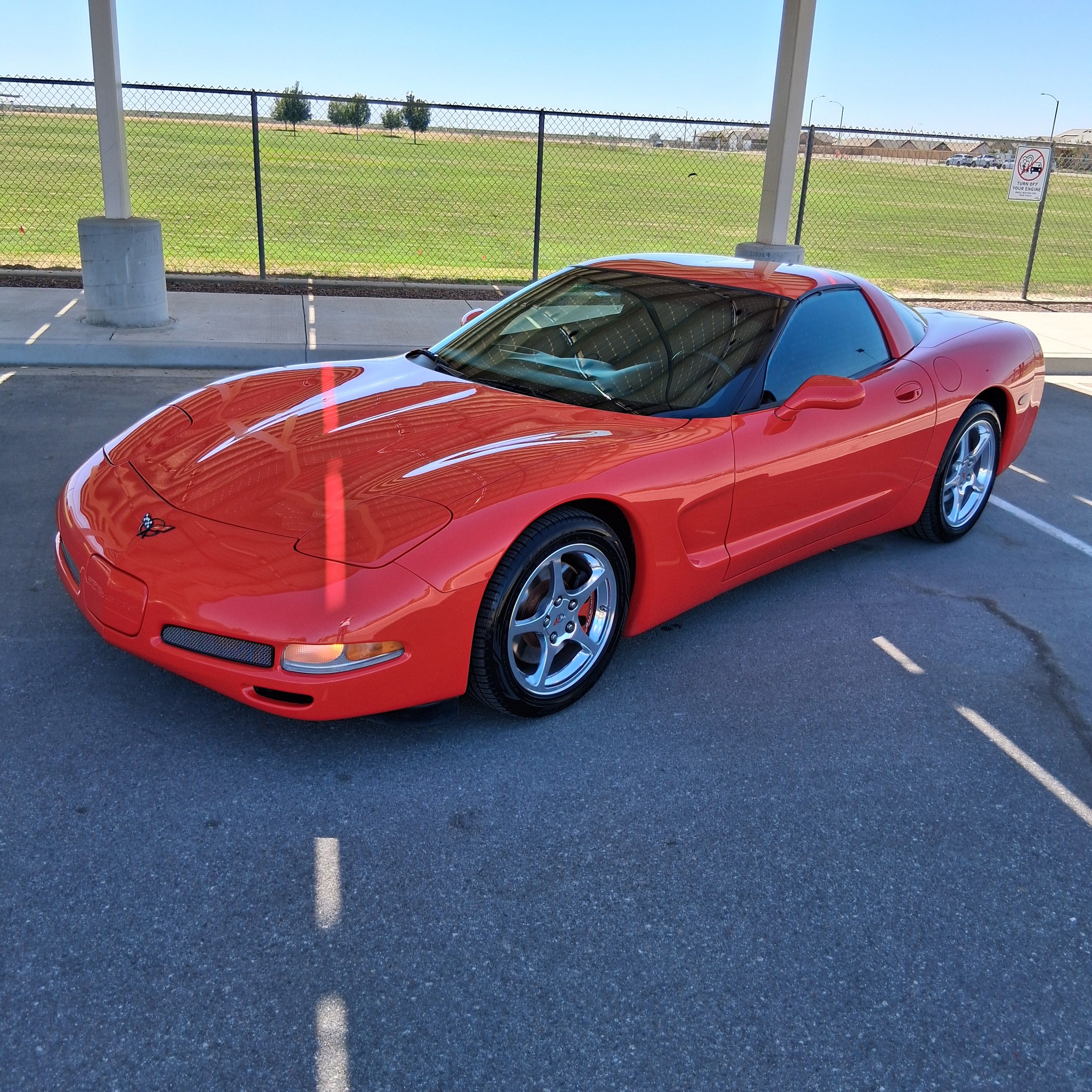 Used 2002 Chevrolet Corvette Coupe RWD image 5