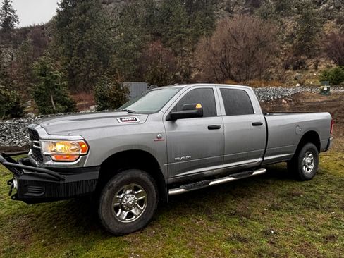 Used 2019 RAM 3500 Tradesman image 1