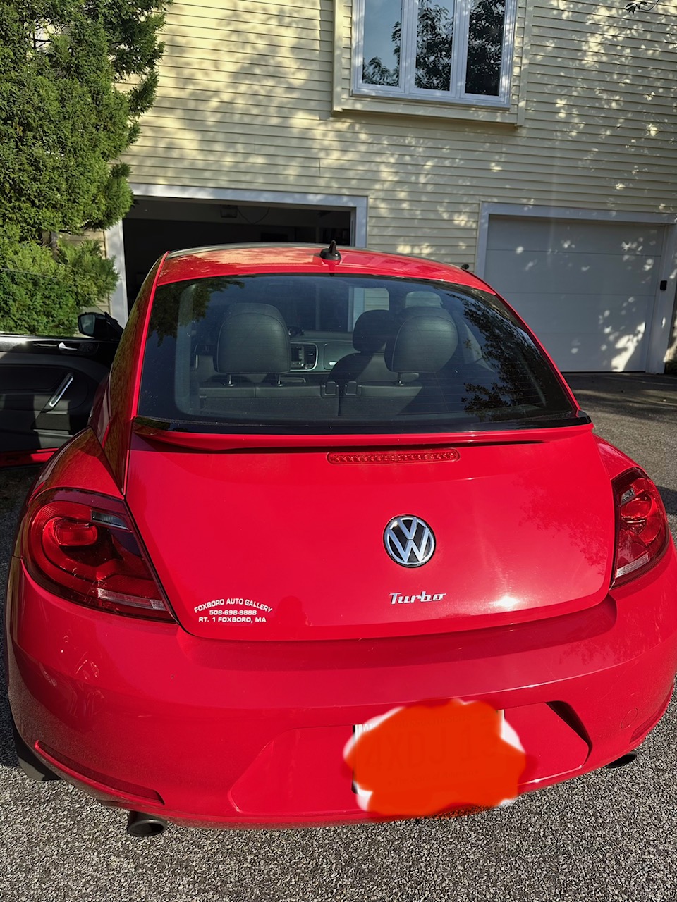 Used 2013 Volkswagen Beetle 2.0T FWD image 6