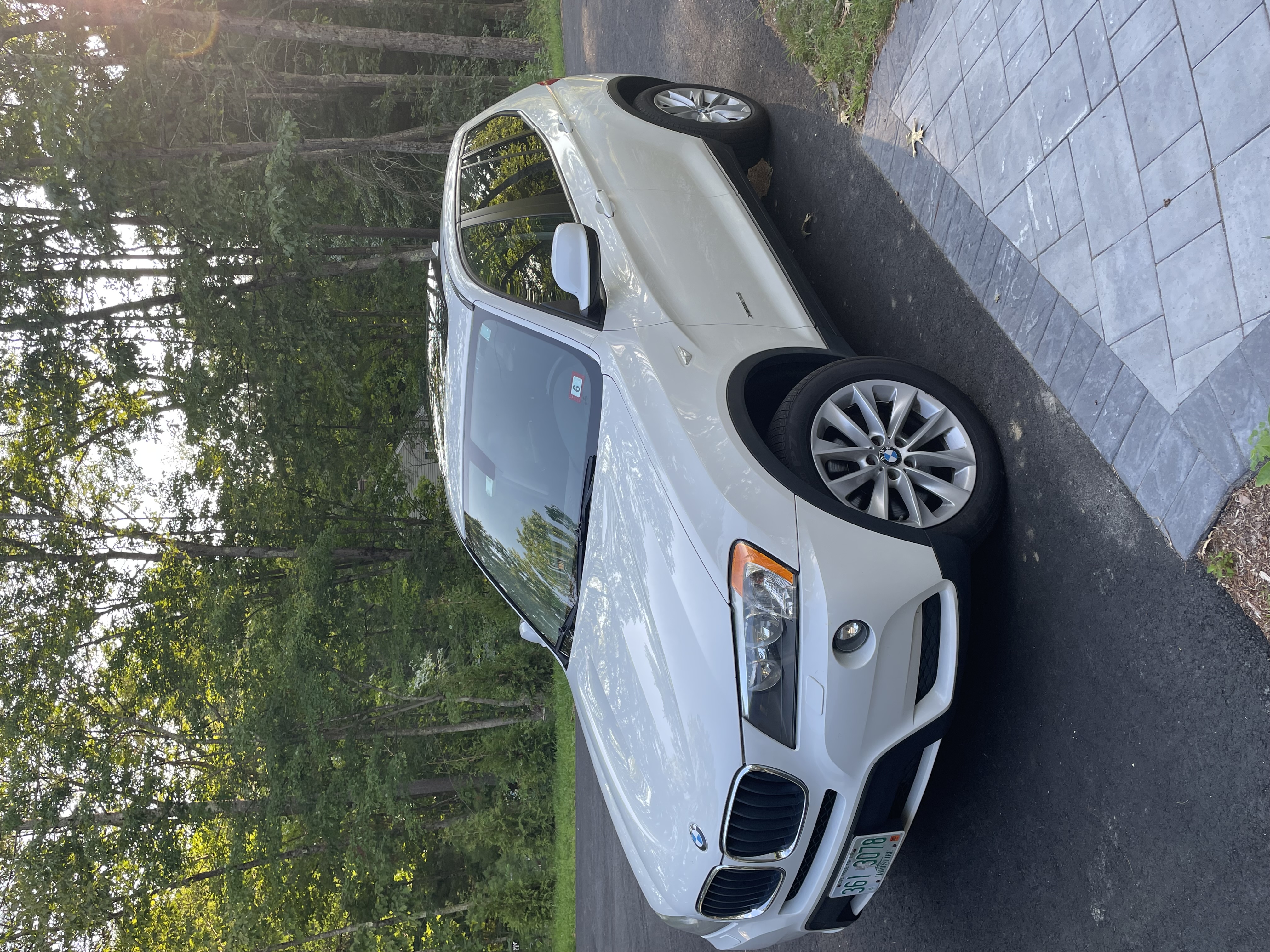 Used 2013 BMW X3 xDrive28i AWD/4WD image 1
