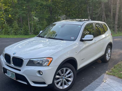 Used 2013 BMW X3 xDrive28i AWD/4WD image 1