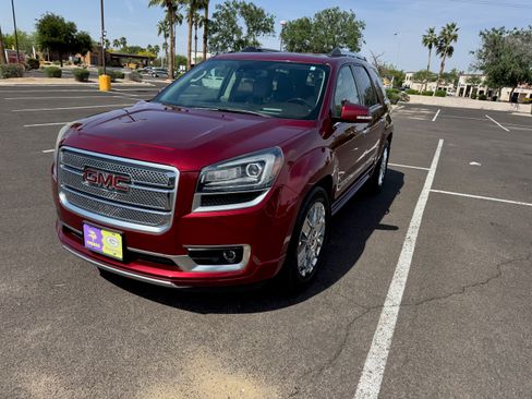 Used 2016 GMC Acadia Denali image 2