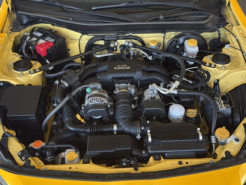 Used 2015 Scion FR-S Release Series 1.0 RWD image 8
