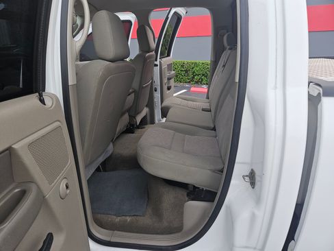 Used 2007 Dodge Ram 3500 Truck SLT image 13