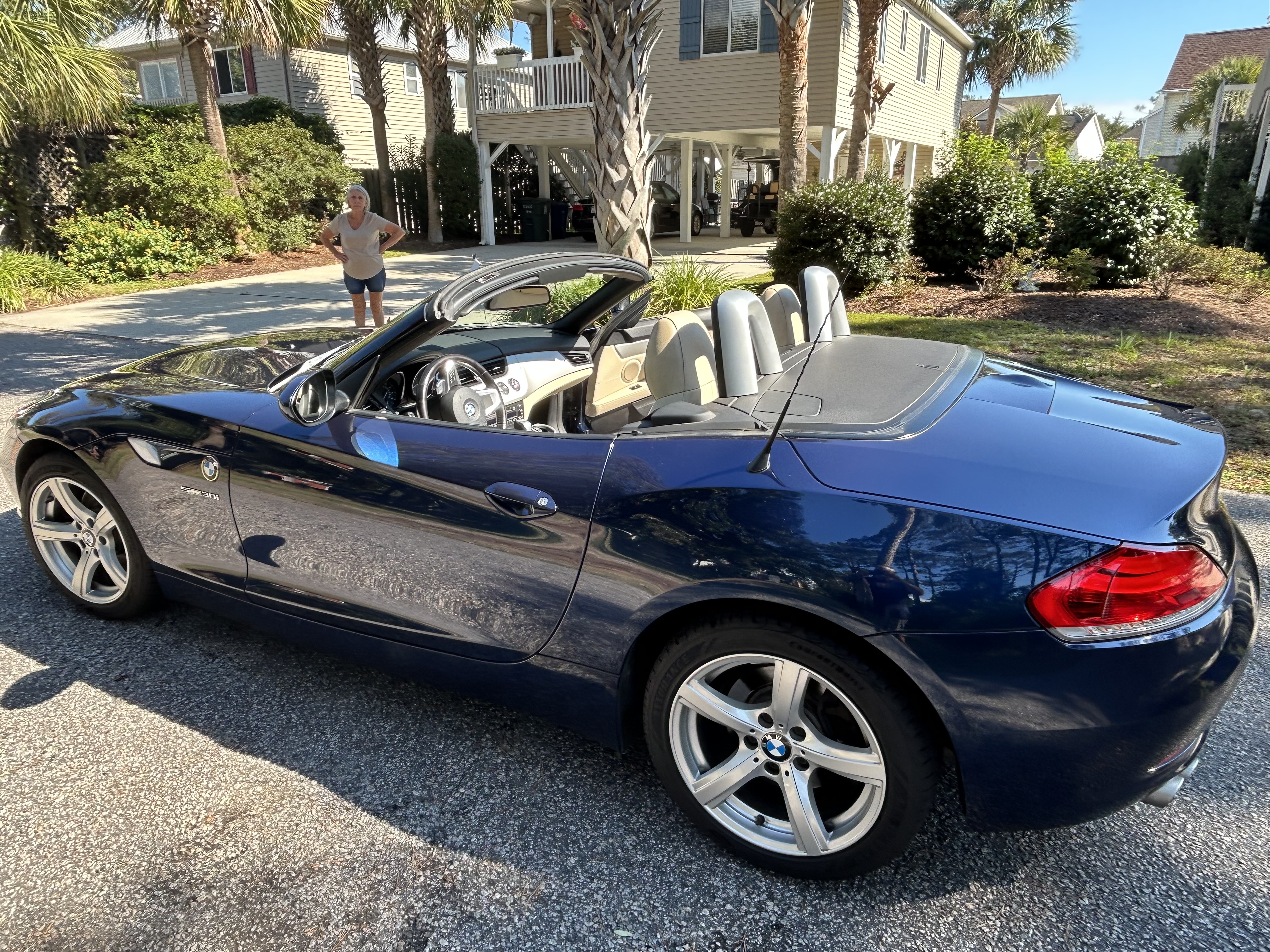 Used 2011 BMW Z4 sDrive30i RWD image 10