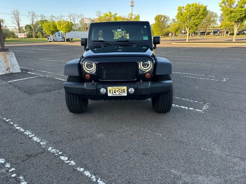 Used 2012 Jeep Wrangler Unlimited Sport w/ Trailer Tow Group image 1