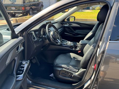 Used 2018 MAZDA CX-9 Touring image 14