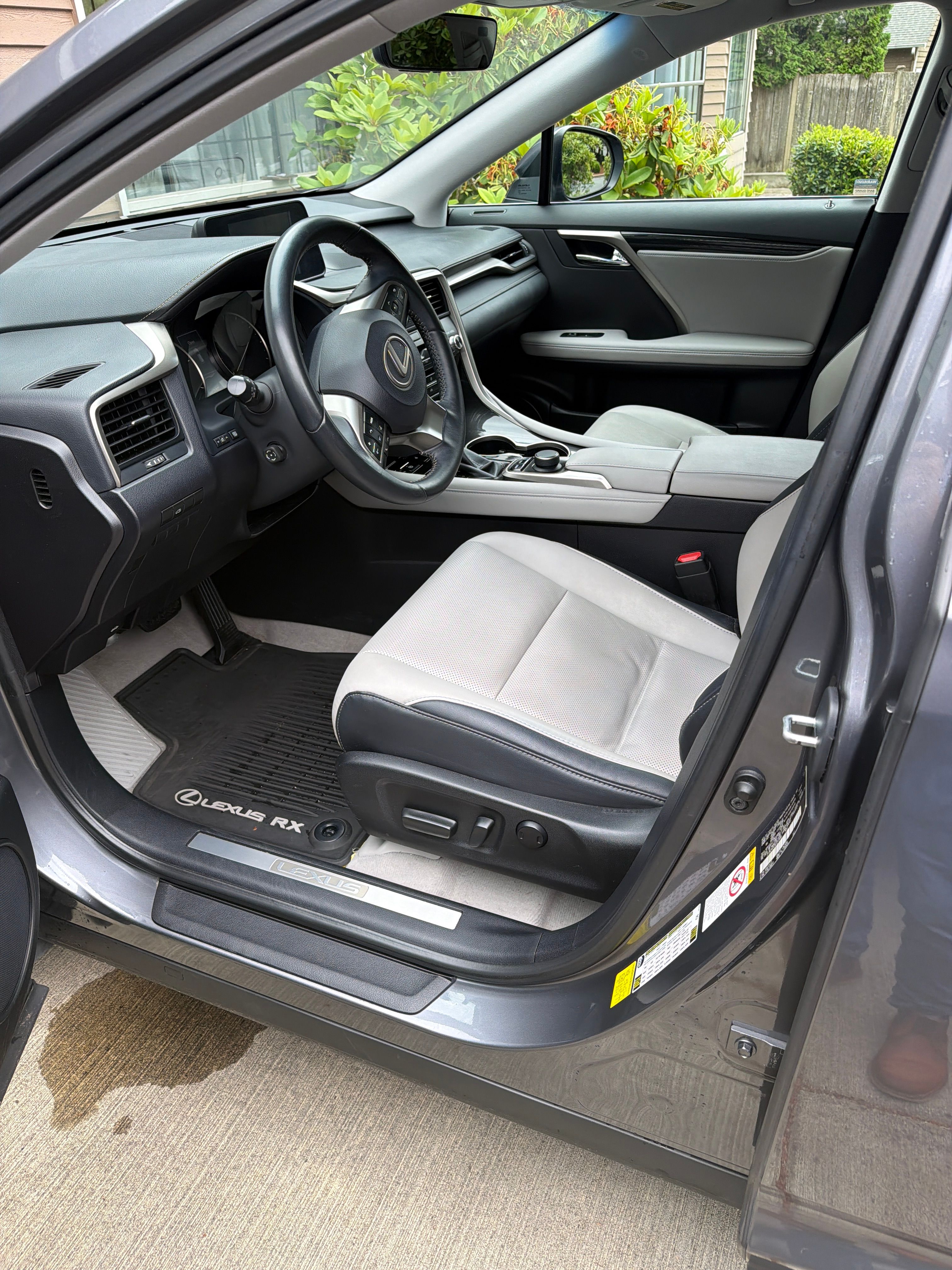 Used 2016 Lexus RX 350 AWD w/ Accessory Package image 12
