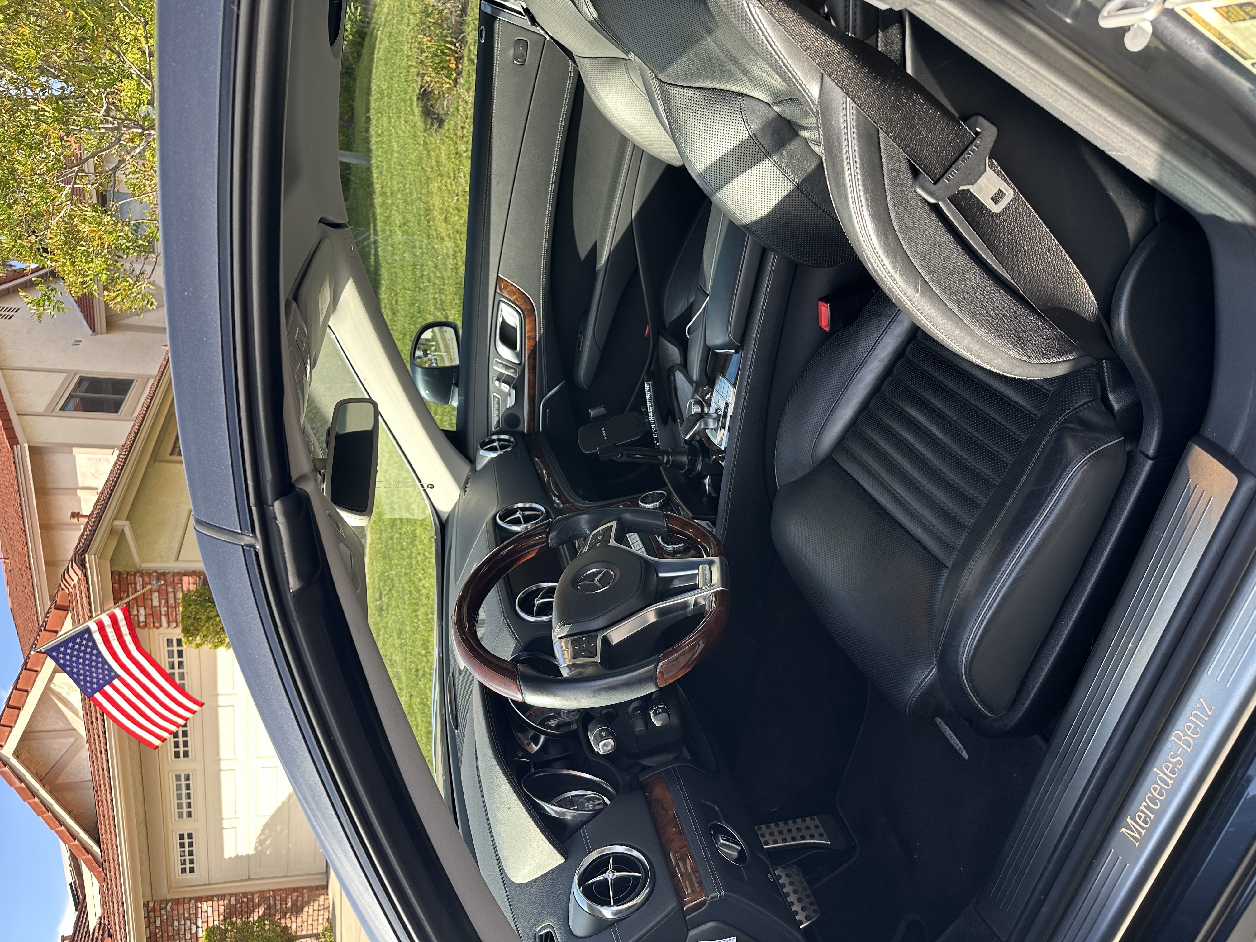 Used 2013 Mercedes-Benz SL 550 image 8