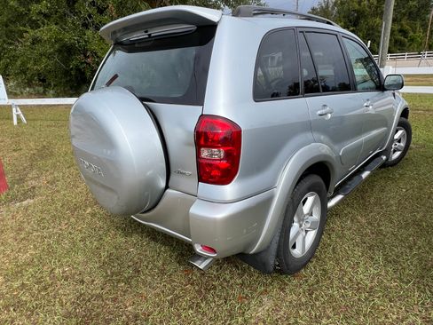 Used 2005 Toyota RAV4 4WD image 23
