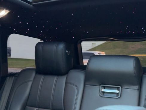 Used 2016 Land Rover Range Rover HSE image 30