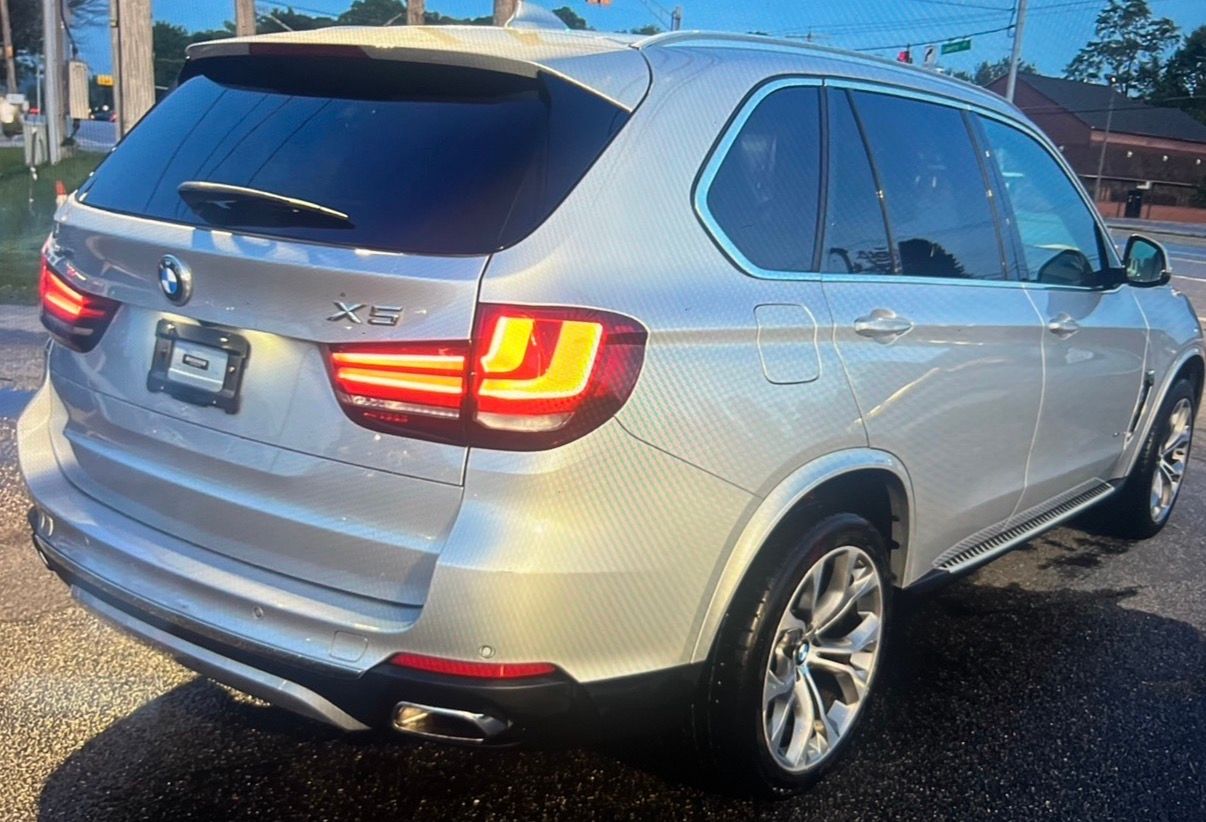 Used 2016 BMW X5 xDrive40e AWD/4WD image 11
