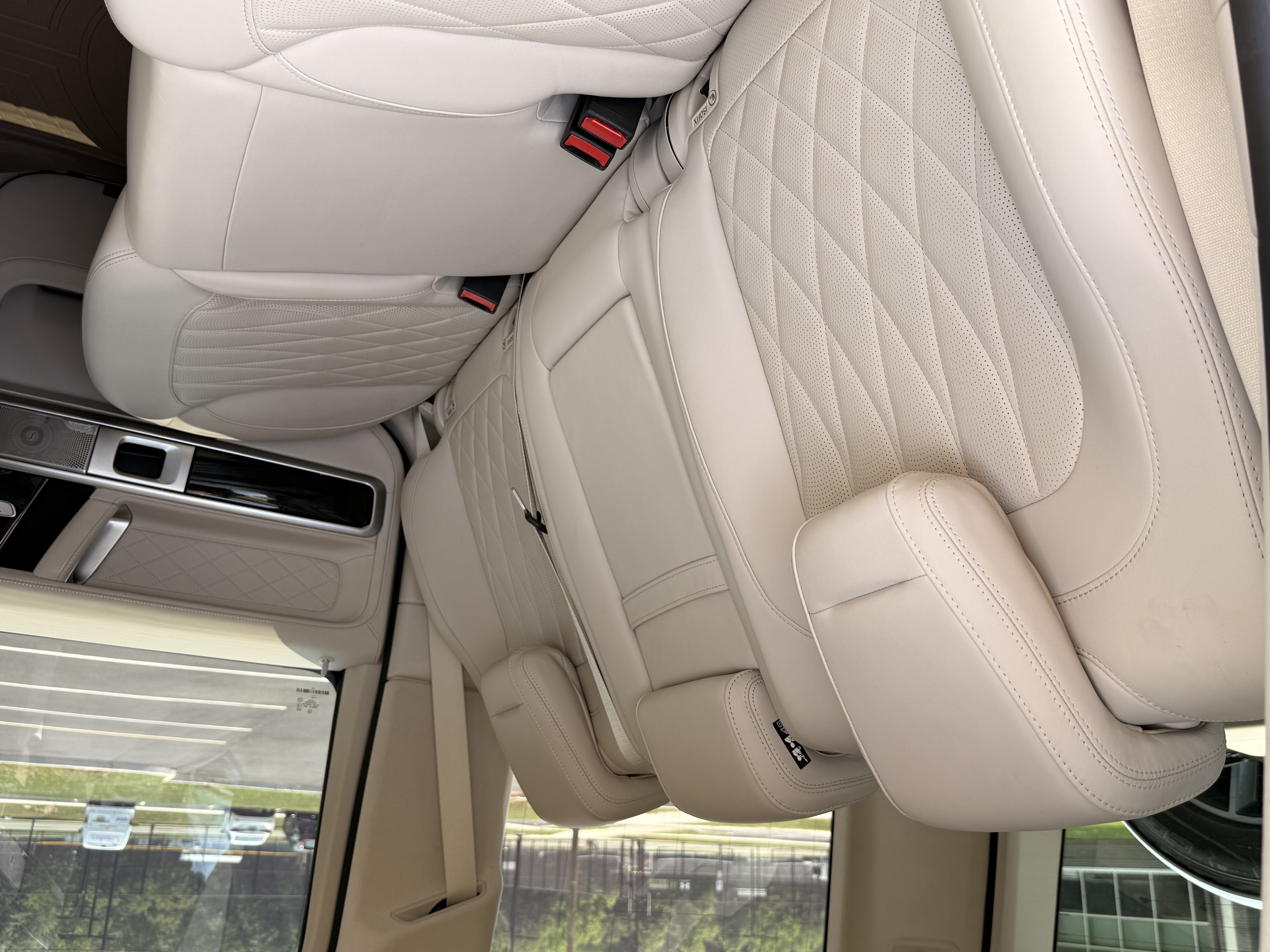 Used 2021 Mercedes-Benz G 550 image 22