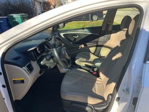 Used 2013 Hyundai Elantra GT image 14