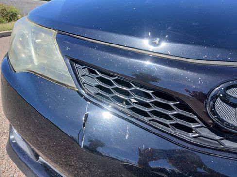 Used 2012 Toyota Camry SE image 11