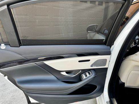 Used 2019 Mercedes-Benz S 450 Sedan image 10