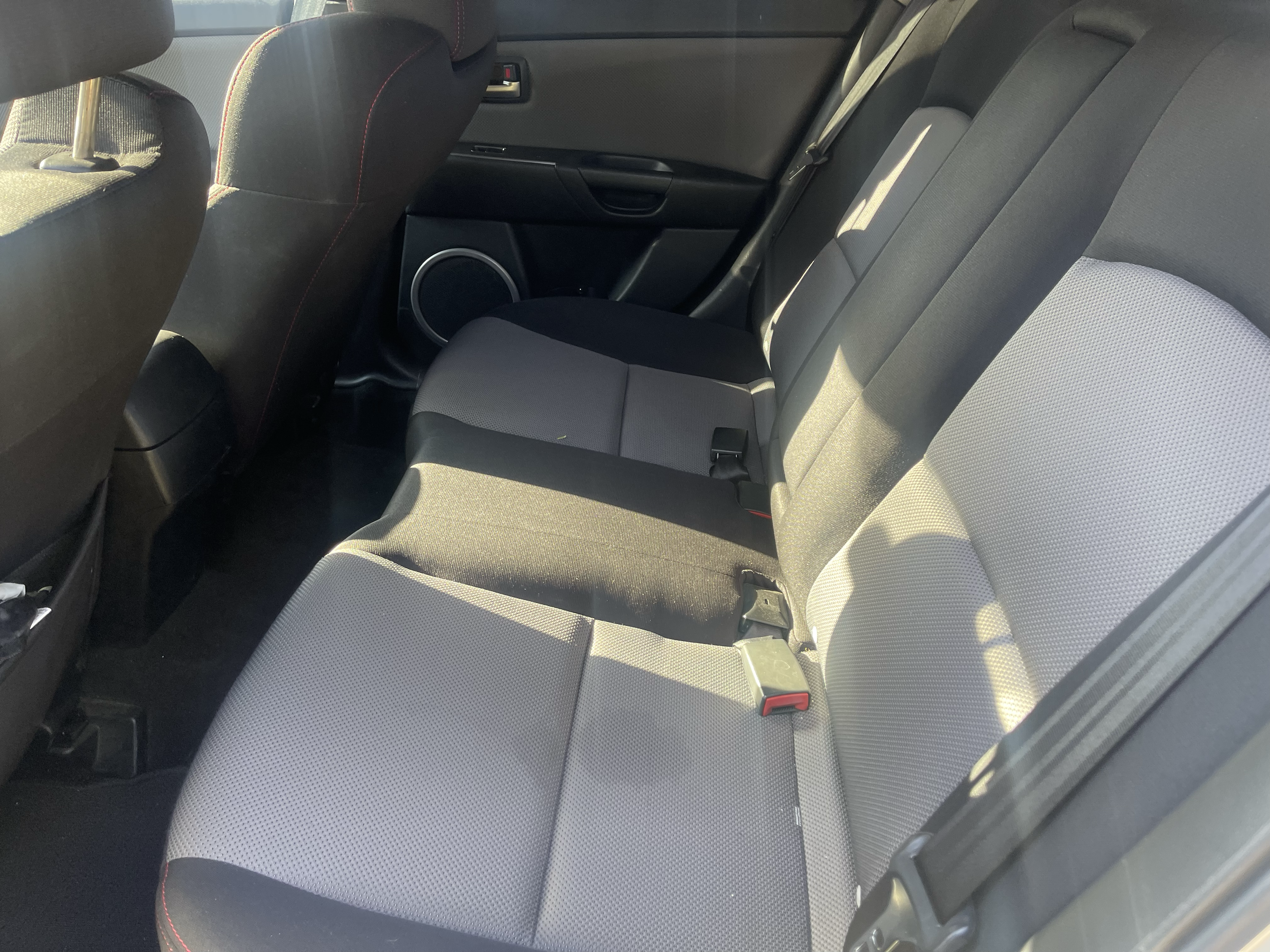 Used 2008 MAZDA MAZDA3 FWD image 8