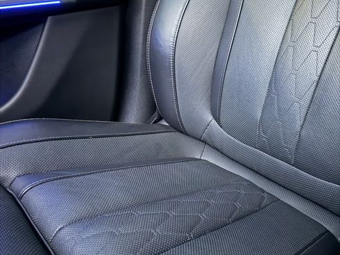 Used 2021 BMW X5 M50i w/ Executive Package image 20