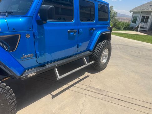 Used 2024 Jeep Wrangler Unlimited Rubicon 392 image 6